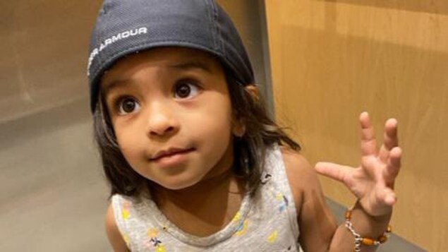 Chute mortelle d’une fillette à London : les parents réclament justice