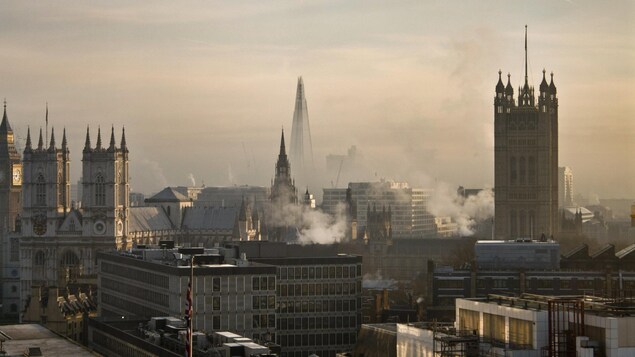 Londres par un matin brumeux Londres par un matin brumeux