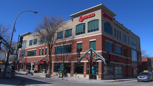 Lozeau, commerce iconique de la Plaza St-Hubert, ferme ses portes