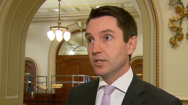 Le ministre des Transports du Québec, Luc Fortin. Le ministre des Transports du Québec, Luc Fortin.
