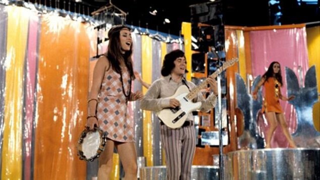 Le groupe Les Alexandrins, avec Luc et Lise Cousineau Le groupe Les Alexandrins, avec Luc et Lise Cousineau