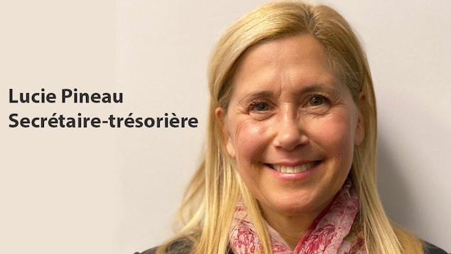 Plan serré du visage souriant de Lucie Pineau.