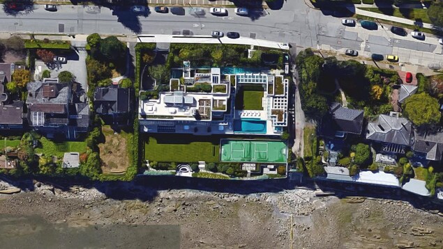 Image Google Earth d'une propriété résidentielle. Image Google Earth d'une propriété résidentielle.