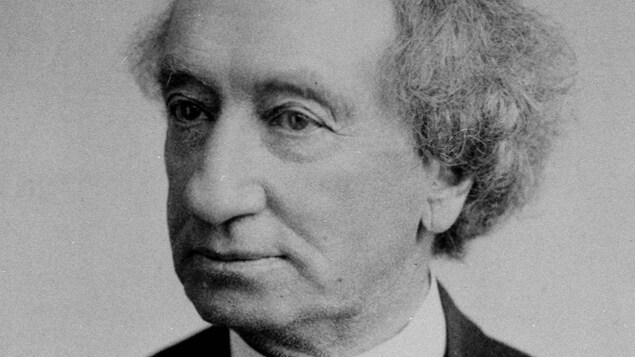 Photo noir et blanc de John A. Macdonald.