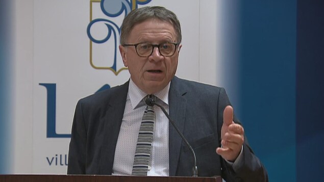 Le maire de Lévis, Gilles Lehouillier Le maire de Lévis, Gilles Lehouillier