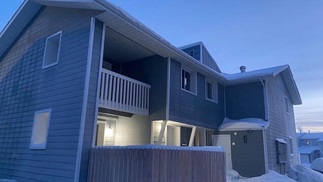 Une mère dénonce ses conditions d’isolement aux T.N.-O.