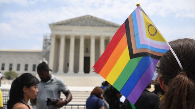 La Cour suprême américaine limite les protections pour les personnes LGBTQ+