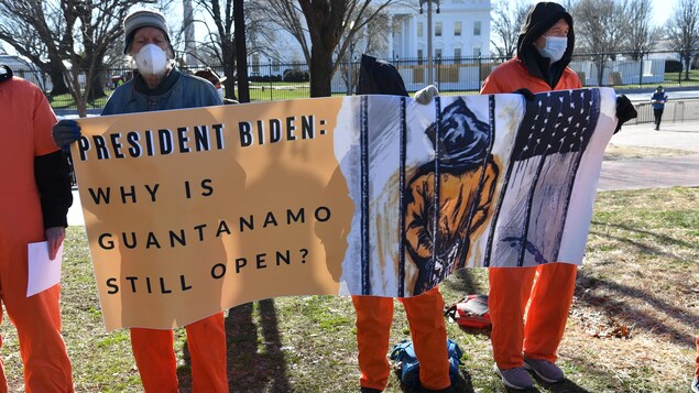 Washington approuve la libération de cinq détenus de Guantanamo