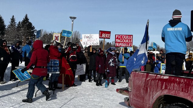 Manifestation contre les mesures sanitaires à Rimouski