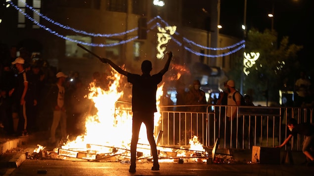 Une centaine de blessés lors de heurts sur l’esplanade des Mosquées à Jérusalem