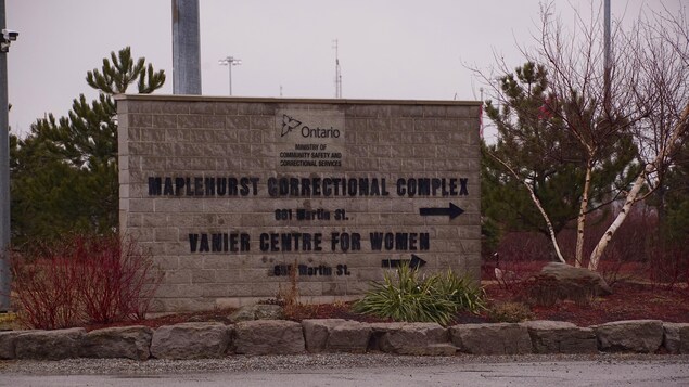 Nouvelle éclosion de COVID-19 à la prison de Maplehurst près de Toronto