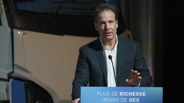 Lion Électrique veut que le gouvernement priorise l’achat local