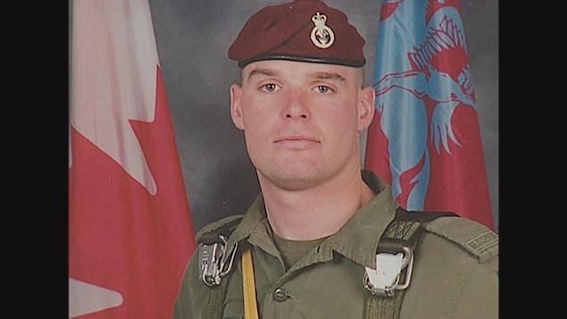 Le sergent Marc Léger en uniforme. Le sergent Marc Léger en uniforme.