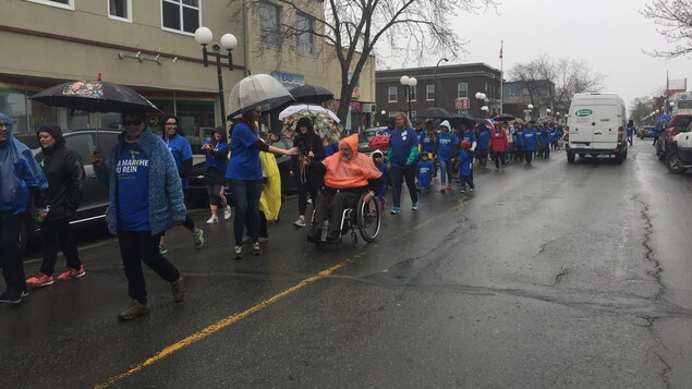 Une marche pour la Fondation canadienne du rein à Rouyn-Noranda.