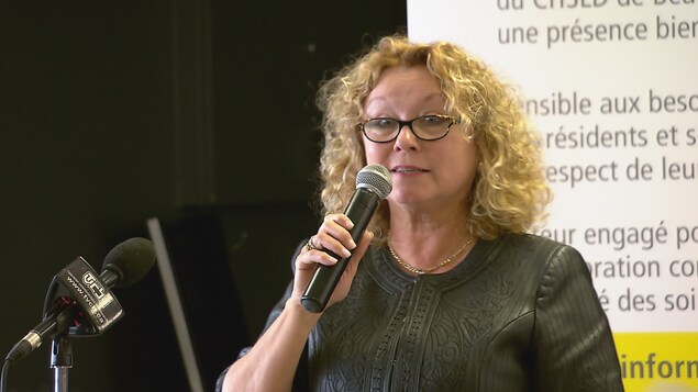 Marguerite Blais se porte à la défense des aînés.