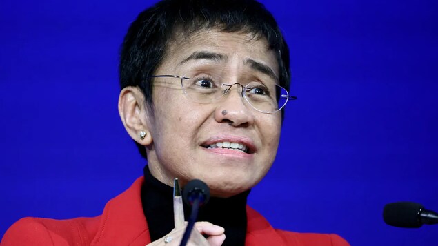 Close up na kuha sa mukha ni Maria Ressa.