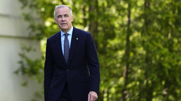 Mark Carney arrive à Rideau Hall.