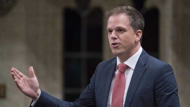 Les projets de loi C-2 et C-3 adoptés avant la fin des travaux des Communes