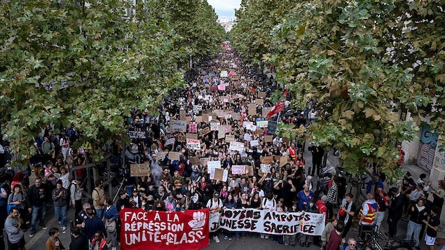 France : mobilisation des lycéens, le gouvernement promet des professeurs remplaçants