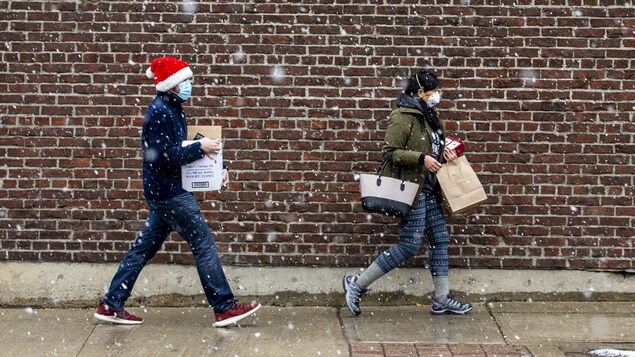 Les Estriens invités à limiter leurs rassemblements pour Noël