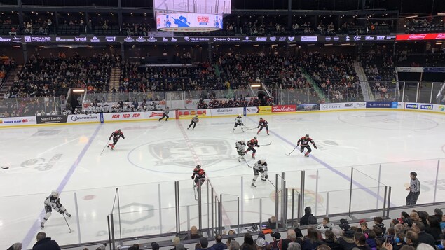 Les Olympiques écrasent les Huskies 5-0 et doublent leur avance dans la série