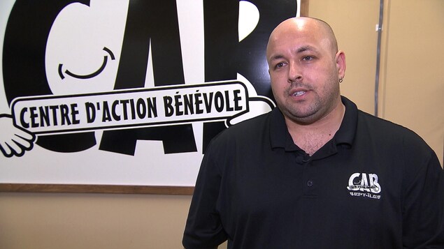 Le directeur général du Centre d'action bénévole de Sept-Îles, Maurice Gagné. Le directeur général du Centre d'action bénévole de Sept-Îles, Maurice Gagné.