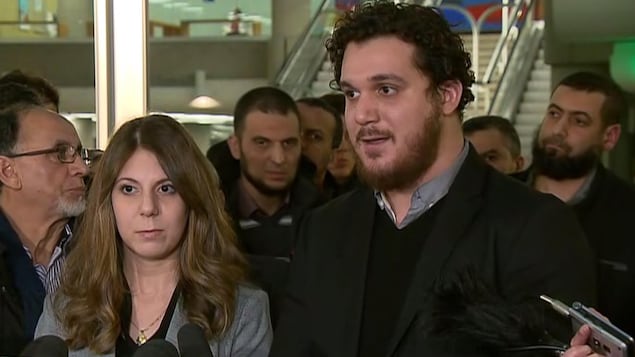 Megda et Amir Belkacemi, les enfants de Khaled Belkacemi, l'une des six victimes de l'attentat à la mosquée de Québec.