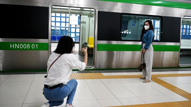 Hanoï déploie son premier métro pour réduire les embouteillages