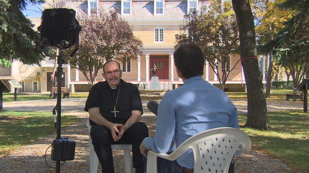 Mgr Albert LeGatt en entrevue
