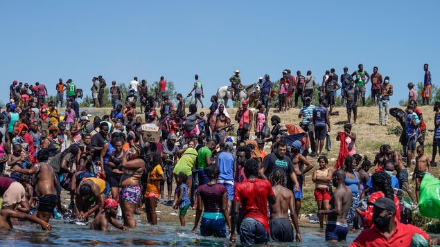 Crise à la frontière : tous les migrants ont quitté leur campement au Texas