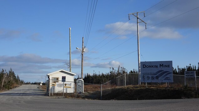 La mine de charbon de Donkin ferme encore à cause de la chute d’un toit de tunnel