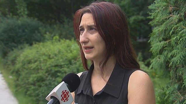 Mireille Elchacar, coordonnatrice d'Amnistie internationale en Estrie. Mireille Elchacar, coordonnatrice d'Amnistie internationale en Estrie.