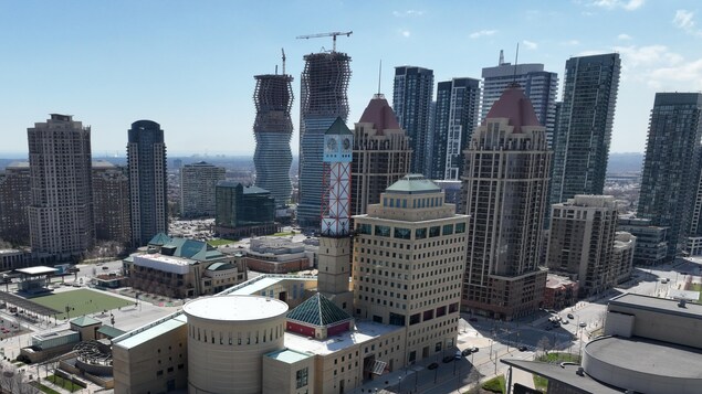 L’Ontario va défusionner 3 villes en banlieue de Toronto