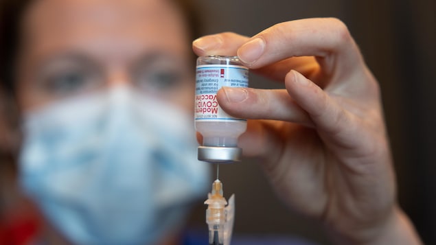 De « l’improvisation » dans la politique de vaccination des fonctionnaires fédéraux