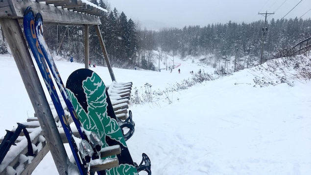 Plusieurs centres de ski fermés en raison de la pluie