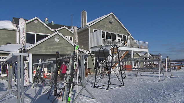 Le chalet principal du centre de ski