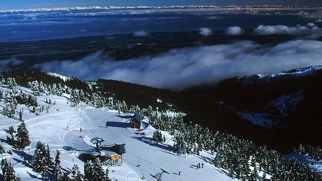 Vue sur la station de ski du Mont Washington, sur l'île de Vancouver. 