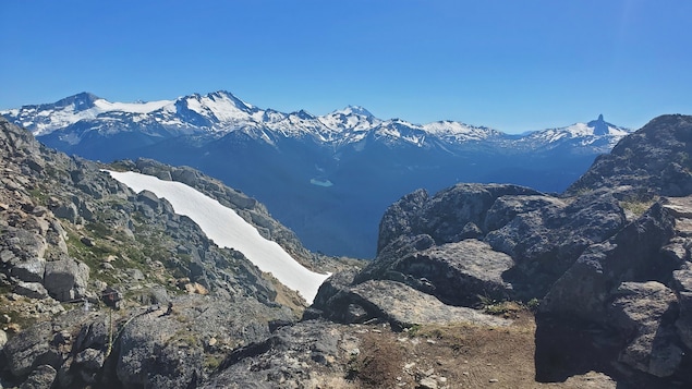 Des scientifiques vont cartographier la chaleur d’un volcan près de Whistler