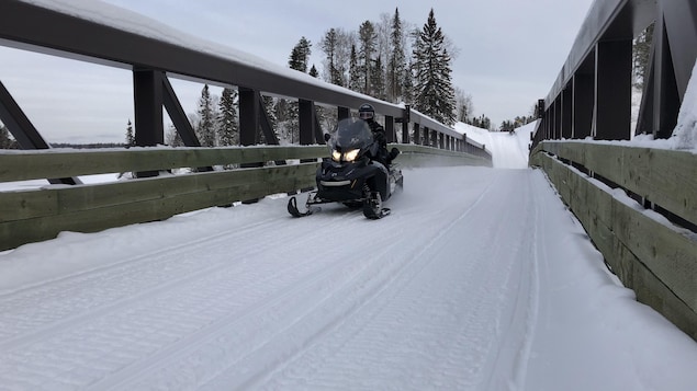 Motoneige : les conditions ne sont pas optimales au Lac-Saint-Jean