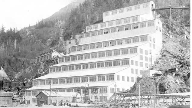 L’emblématique concentrateur des mines Britannia a 100 ans