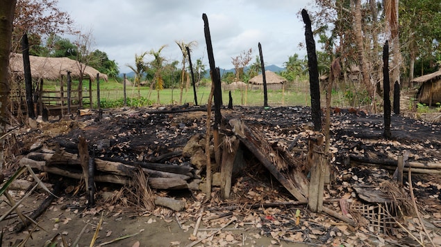 Des centaines de maisons incendiées par l’armée au Myanmar