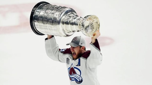 Défilé de la Coupe Stanley au centre-ville d’Halifax