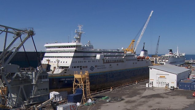 Le chantier maritime des Méchins Verreault Navigation Le chantier maritime des Méchins Verreault Navigation