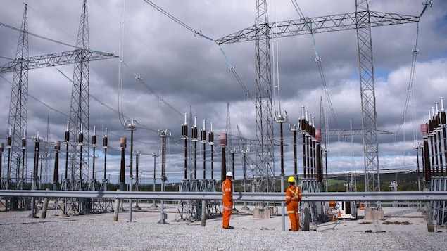 Poste des Appalaches, près de Thetford Mines,
d'où partirait la ligne de transport d'électricité.