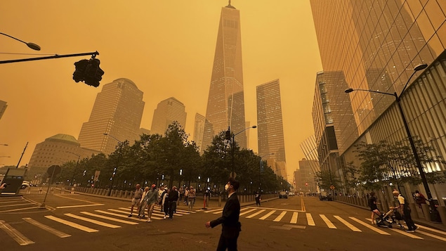 La fumée des feux de forêt envahit les villes de l’est des États-Unis