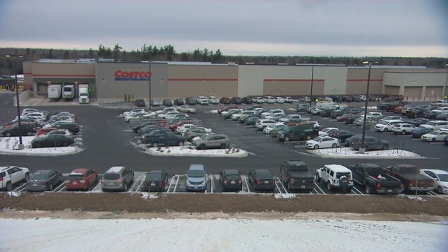 Le nouveau Costco de Moncton fait 164 000 pieds carrés. Le nouveau Costco de Moncton fait 164 000 pieds carrés.