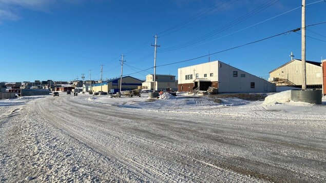 Un déversement de mazout force la fermeture d’une école d’Igloolik aux Nunavut