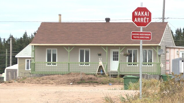 Une maison dans la communauté innue de Nutashkuan Une maison dans la communauté innue de Nutashkuan