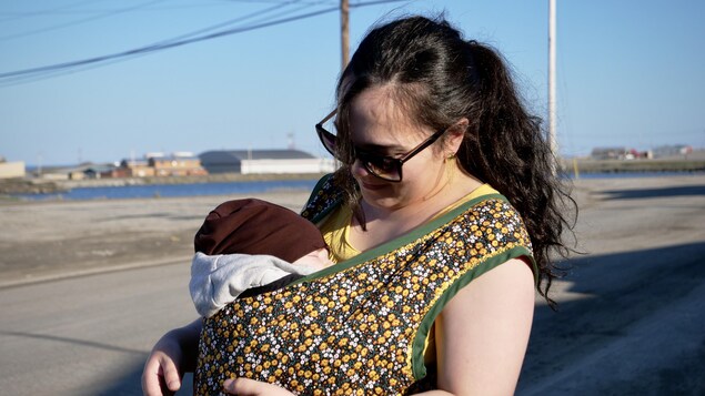 Des femmes du Nunavut veulent « donner naissance dans leur communauté »