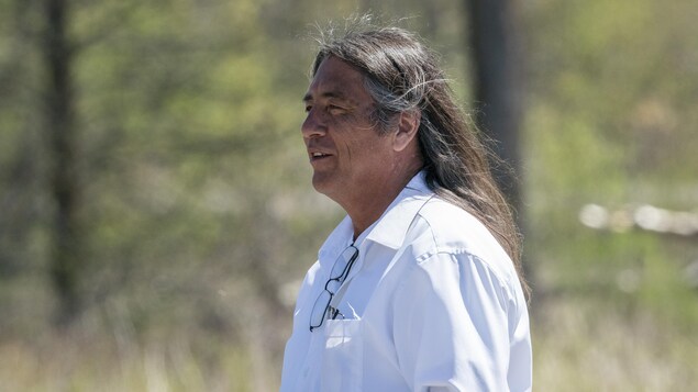 Le grand chef du Conseil mohawk de Kanesatake Serge Otsi Simon.